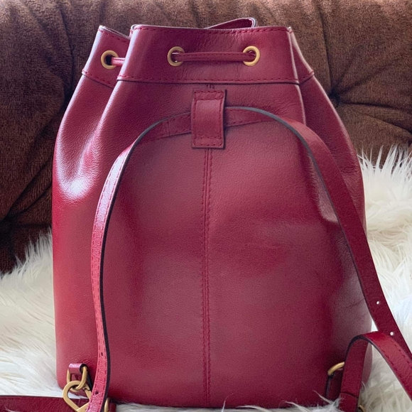 Authentic Gucci Backpack/Crossbody - Picture 2 of 16
